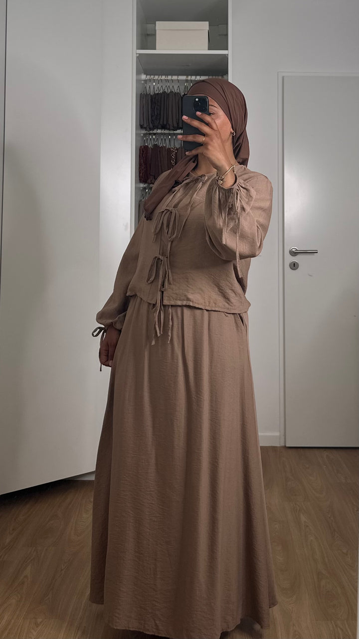 Ensemble à noué